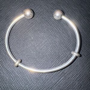 Pandora open bangle size 2